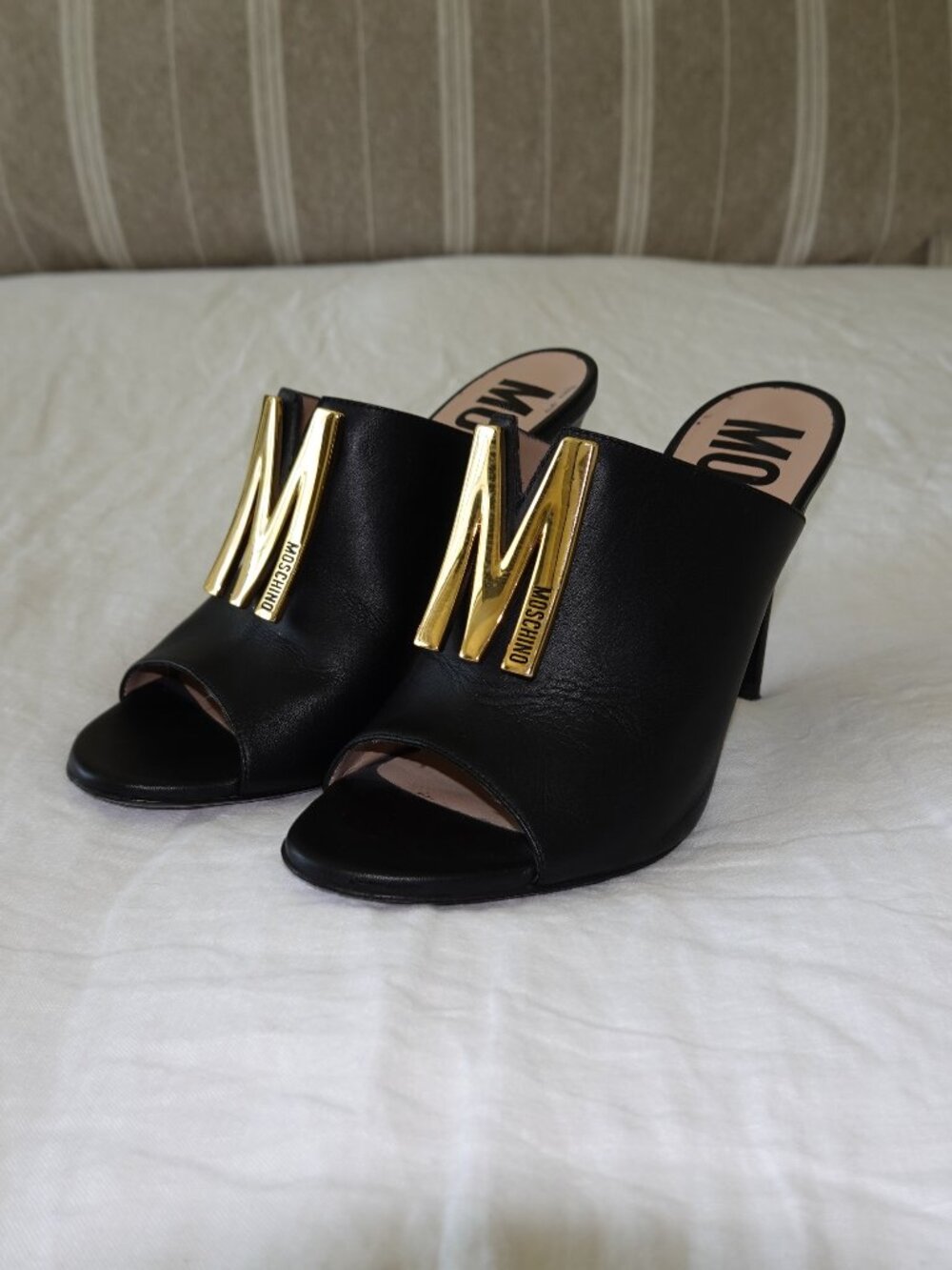 Moschino Logo Open Toe Heels / Sandals size 38 - Mule